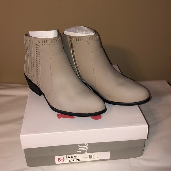 dsw taupe booties